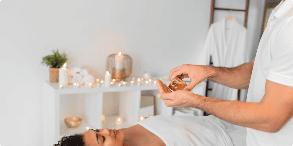 Comment utiliser les huiles essentielles pendant un massage des pieds